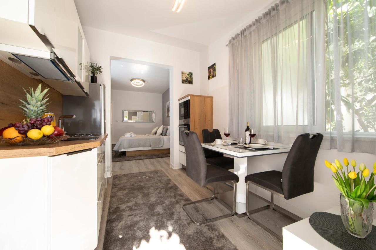 Apartments Ozrenka Тучепи Экстерьер фото